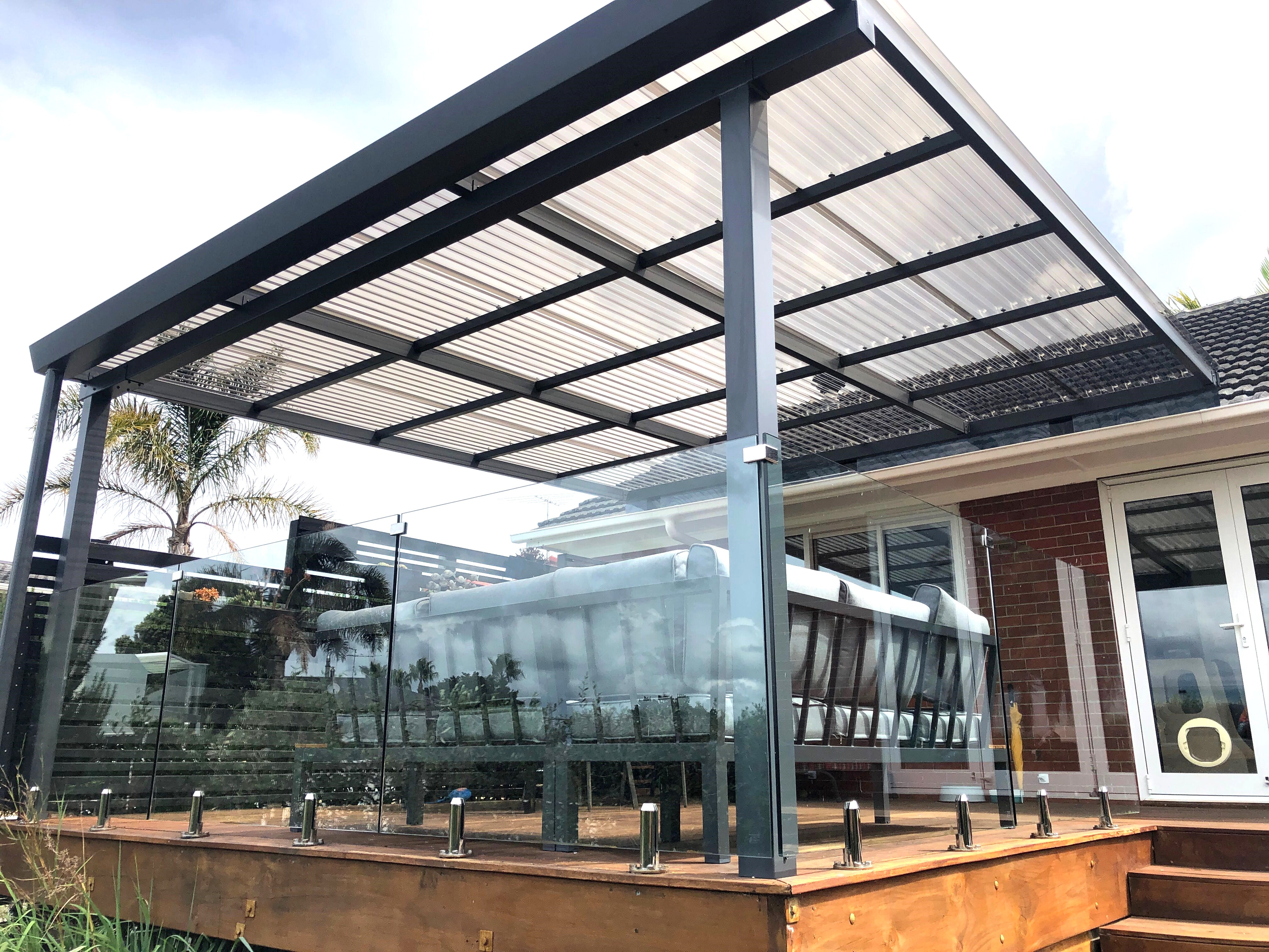 Halo® pergola